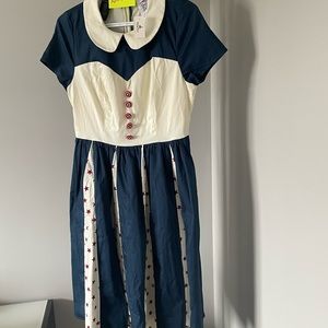 Disney Dress Shop NWT size small Captain America